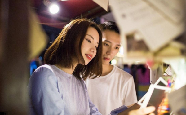 河北一女研究生,得知好友紛紛結婚,無奈哭訴:根本就找不著物件 河北一女研究生,得知好友紛紛結婚,無奈哭訴:根本就找不著物件