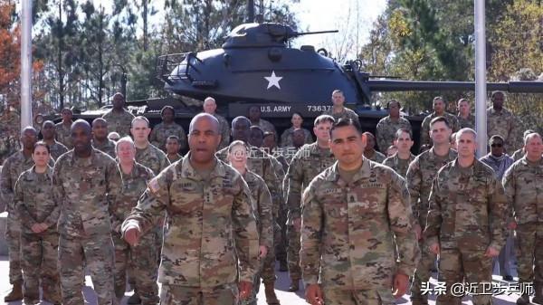 美軍版美國春晚:“喜羊羊”、哭窮與軍事元素 美軍版美國春晚:“喜羊羊”、哭窮與軍事元素
