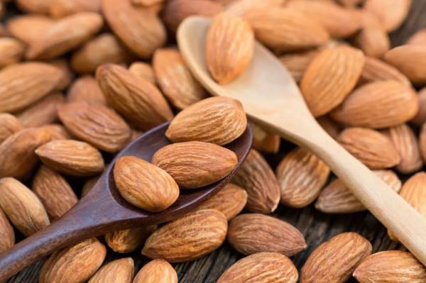 一週健康晚餐106：&OpenCurlyDoubleQuote;大杏仁&rdquo;的12項健康益處和5個食用注意事項