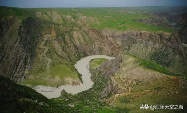 這裡是新疆｜闊克蘇大峽谷