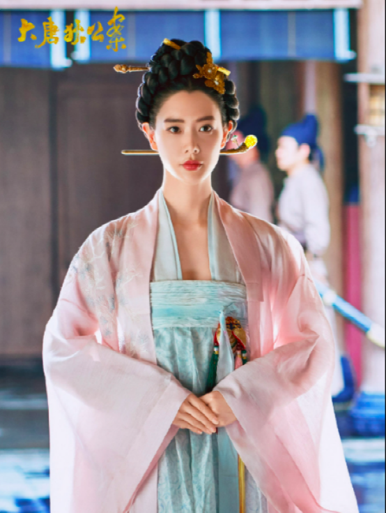 文章導演新作引爭議，唐朝戲用韓國發型韓簪，女演員都是韓國的