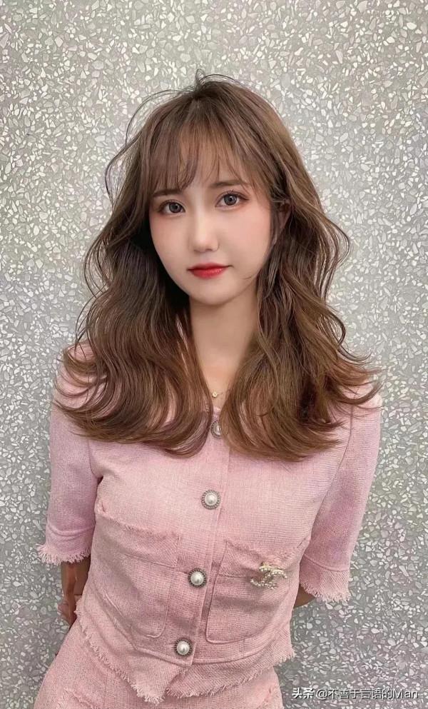 秋冬“燙全頭”你就洋氣了 秋冬“燙全頭”你就洋氣了