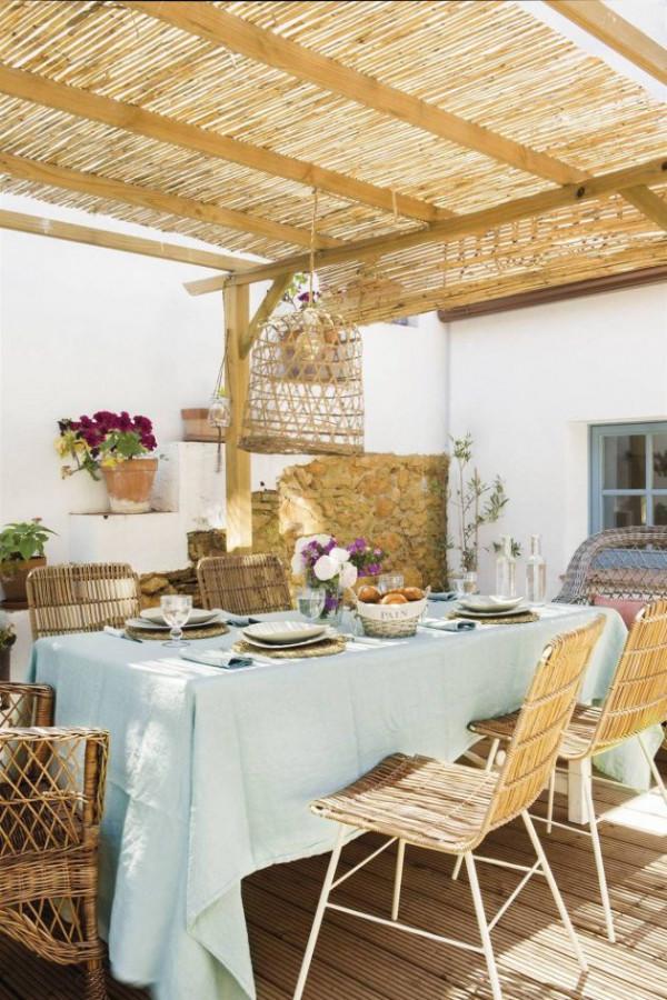 庭院廊架太土?帶你見識現代廊架的做法,解鎖多種庭院生活模式 庭院廊架太土?帶你見識現代廊架的做法,解鎖多種庭院生活模式