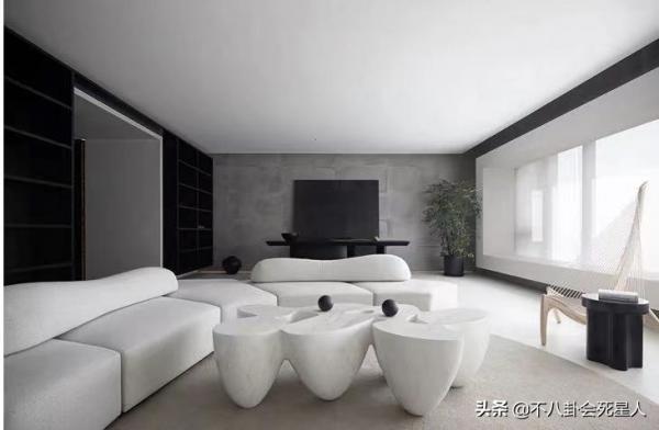 女星嫁入豪門住什麼房？郭晶晶家坐擁泳池海灘，王豔家住故宮邊