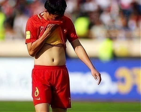 為何三大球全是女隊更出色？男排有理由，男足男籃實在難找藉口