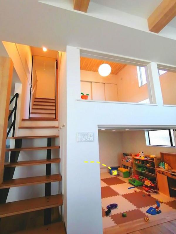 日本房子裝修“高段位”,樓梯下方專門留給孩子玩,人性化的設計 日本房子裝修“高段位”,樓梯下方專門留給孩子玩,人性化的設計