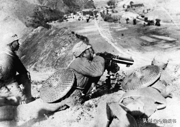 戰爭勝利後，李雪三將軍回老家，警衛員卻朝天空掃射，發生了什麼