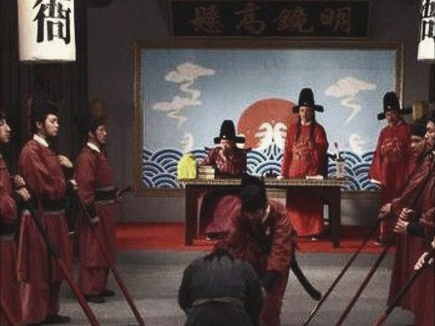 民間奇案：男子離奇身亡，懷揣丈夫錢袋，縣令錯判，狄公翻案