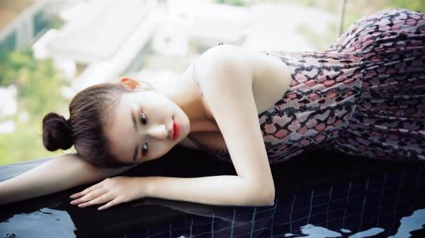 高畫質桌布|甜美清純林允 高畫質桌布|甜美清純林允