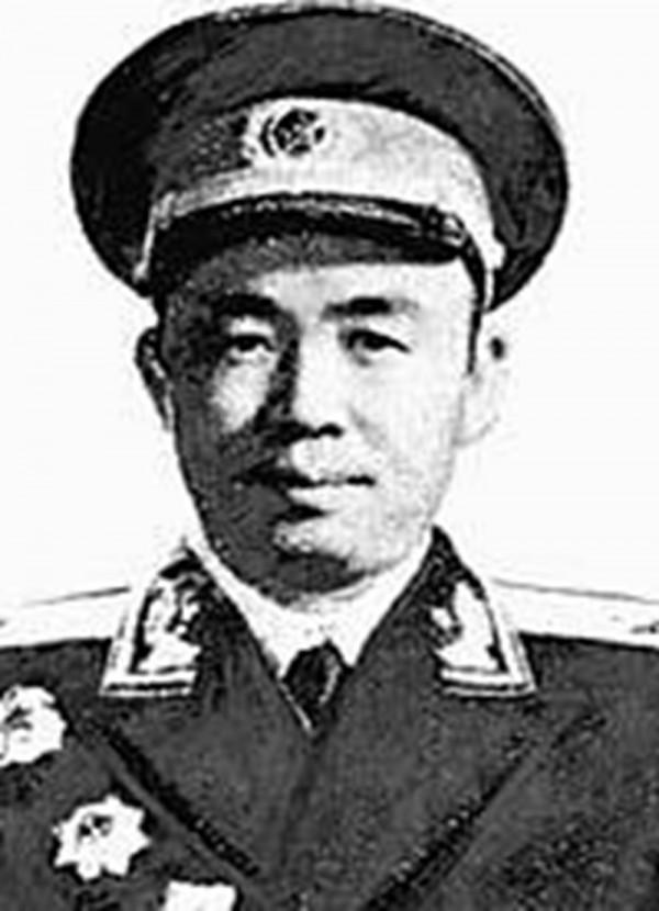 讓丁盛稱讚的開國少將，為解放海南島立下大功，名氣卻不大