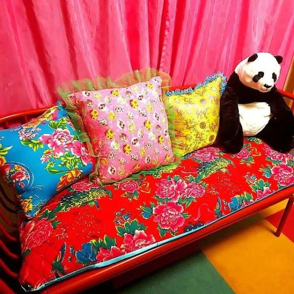 看了外國人改造的“中國風”小屋,中國網友卻沉默了:改得很好,下次不要再改了 看了外國人改造的“中國風”小屋,中國網友卻沉默了:改得很好,下次不要再改了