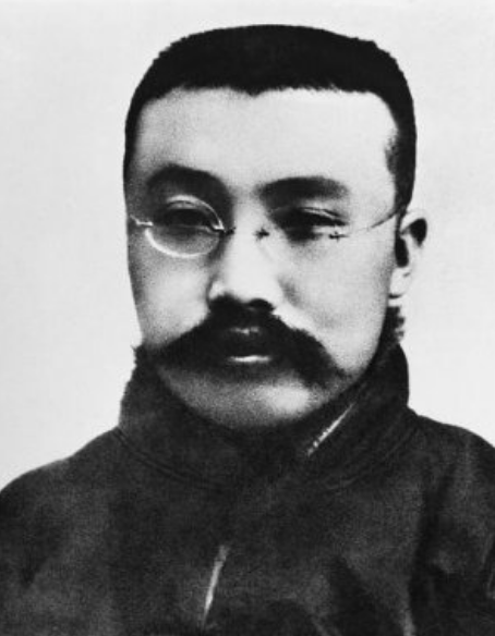 胡耀邦提議修建李大釗紀念堂，其孫李幼華連忙寫信，提出三點建議