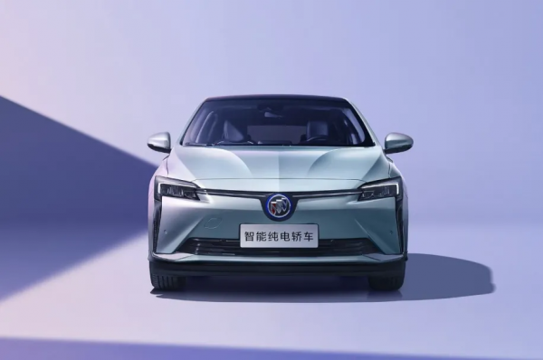 新能源補貼退坡不要緊，微藍6對比ID&period;3，不漲價的良心車型推薦