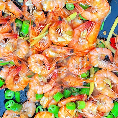 據說這個時候吃#一學就會快手菜#椒鹽蝦，是最好的