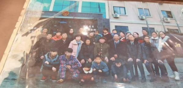 離別故鄉73年,95歲老兵回家尋親,祖宅和祖墳都消失,4年後去世 離別故鄉73年,95歲老兵回家尋親,祖宅和祖墳都消失,4年後去世