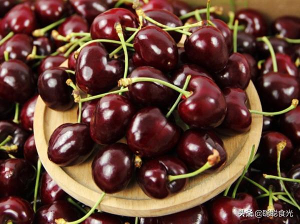 臘月二十九除夕夜，12種吉祥食物提前備好，辭舊迎新，迎春接福