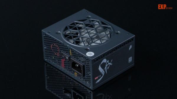 首席玩家六邊形戰士750W電源實物圖賞：鉑金認證的SFX小鋼炮