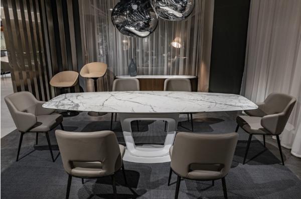 刀切、火烤都不怕！陶瓷餐桌真上頭