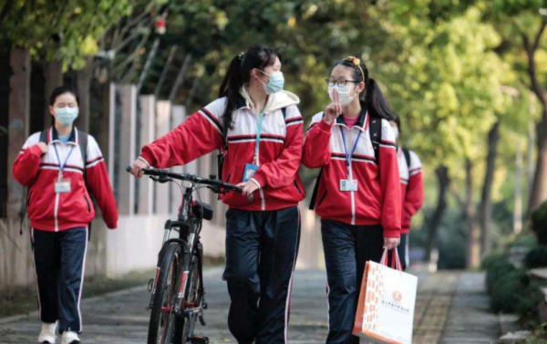 大中小學生喜迎春季小長假，已有相關批覆，部分學校開始實行