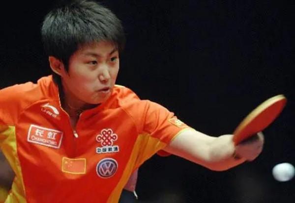 乒壇少女郭躍:被教練罵沒文化,退役後進清華,華麗轉身變白富美 乒壇少女郭躍:被教練罵沒文化,退役後進清華,華麗轉身變白富美