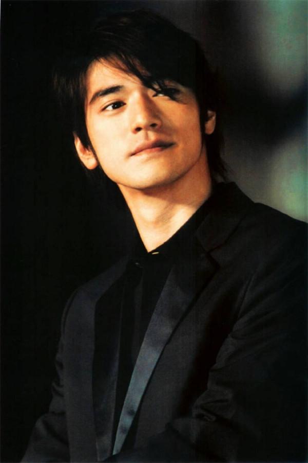 至今不娶妻的11位港臺大齡男星，有人情史混亂，有人一生只愛一人