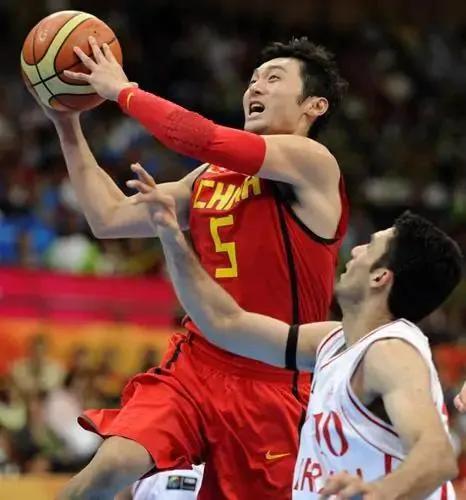 郭艾倫和劉煒究竟誰才是男籃歷史第一後衛？不急，我們拿資料說話