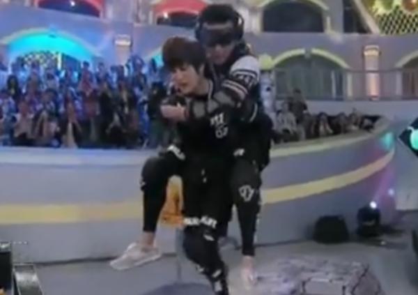 這六位娶初戀回家的男明星,不僅零緋聞,還把老婆寵成了公主 這六位娶初戀回家的男明星,不僅零緋聞,還把老婆寵成了公主