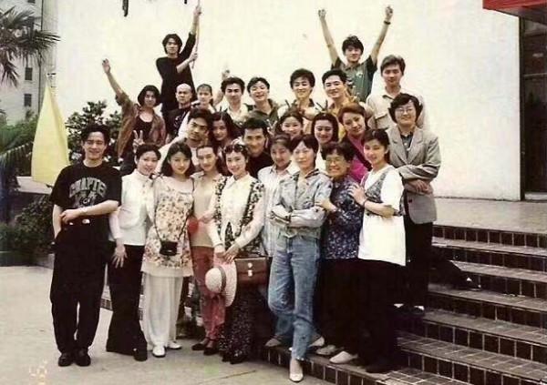 中國物理天才馮奚喬,17歲上北大,26歲成為博士,35歲為情自殺 中國物理天才馮奚喬,17歲上北大,26歲成為博士,35歲為情自殺