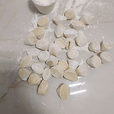 好吃不貴的素餡餃子做法，超級入味，老人小孩都愛吃