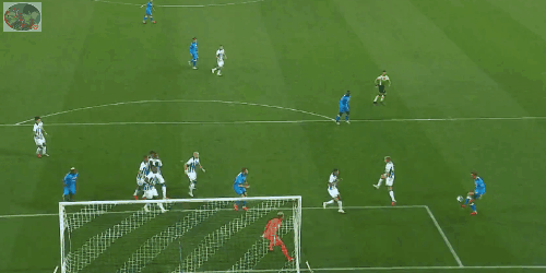 意甲最新積分戰報 那不勒斯力壓AC米蘭國米登頂 尤文落後榜首10分