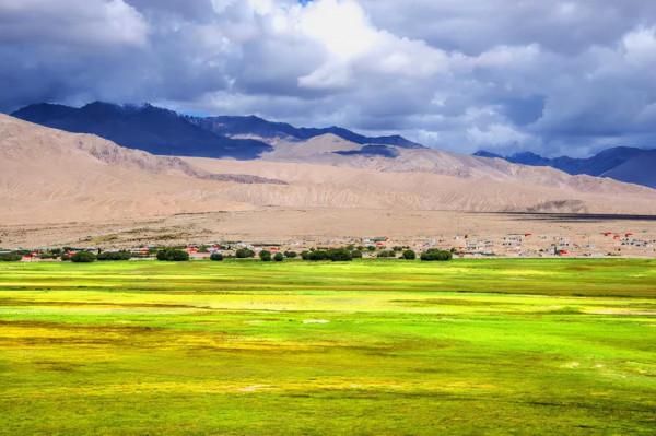 新疆風景最美的10條公路,你心動哪一條? 新疆風景最美的10條公路,你心動哪一條?