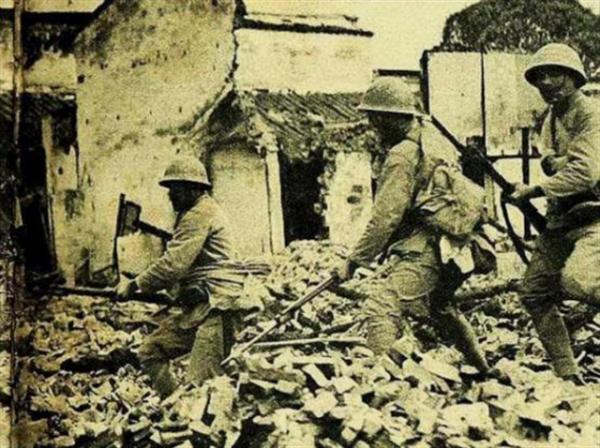 山東老人信守諾言,為抗日無名英雄守墓長達74年,92歲時奇蹟出現 山東老人信守諾言,為抗日無名英雄守墓長達74年,92歲時奇蹟出現