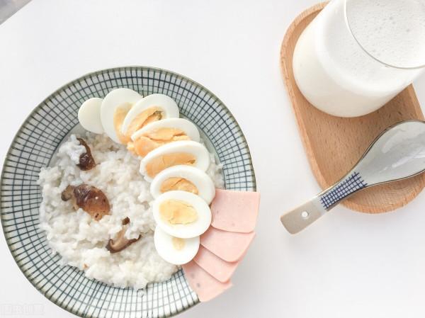 一到冬天手腳冰冷，穿再厚都沒用，女性天生怕冷，改善症狀這樣做