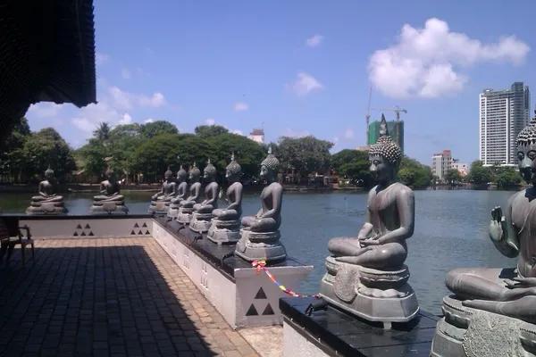 既然連死都不怕了,不如在死之前看看這個世界 既然連死都不怕了,不如在死之前看看這個世界