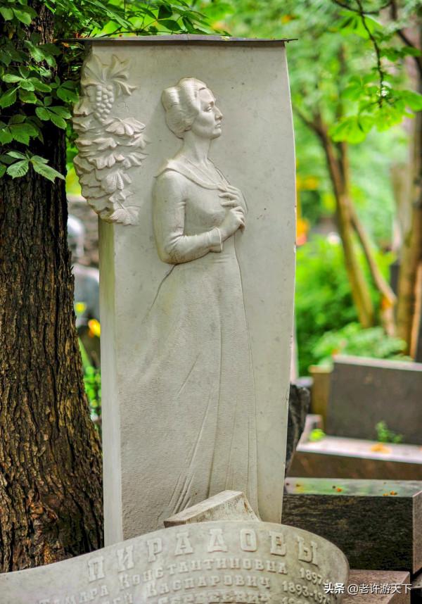 新聖女公墓:俄國的公主墳,歐洲三大公墓之一,究竟埋了哪些人? 新聖女公墓:俄國的公主墳,歐洲三大公墓之一,究竟埋了哪些人?