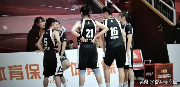 慘烈！江蘇女籃對陣大體協聯隊，孫麗受傷造成球隊退賽