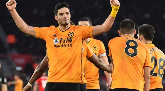 「英超狼隊贊助商」英超直播：孫興慜難止熱刺連敗 黃義助梅開二度