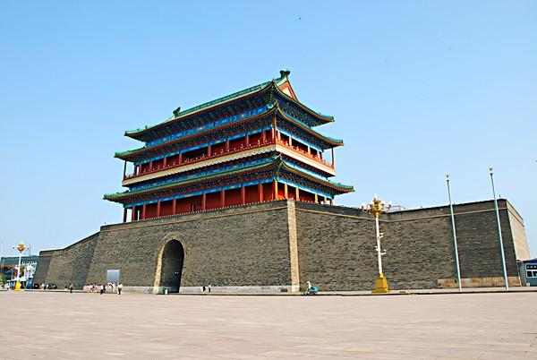 正陽門有一座千斤閘,看完之後,才知道古人力託千斤閘根本不可能 正陽門有一座千斤閘,看完之後,才知道古人力託千斤閘根本不可能