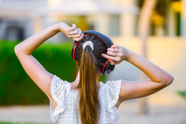 十首好聽的冷門歌曲 小眾卻超好聽的歌曲