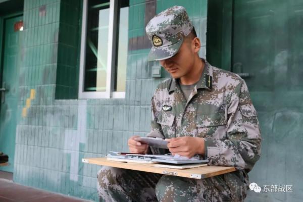 少尉排長履職滿月，他們表現怎麼樣？