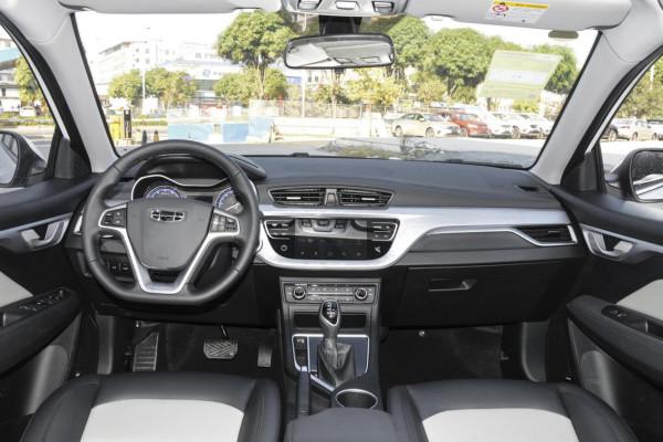 遠景主打親民路線,4.99萬元起售,標配1.5L發動機 遠景主打親民路線,4.99萬元起售,標配1.5L發動機