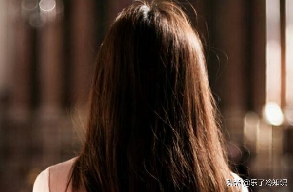 當關之琳“撞上”蔡少芬，才知美人之間，也有難以跨越的鴻溝