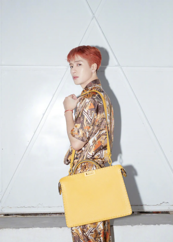 趙麗穎野蠻生長？千璽商業值？鹿晗幾線？王嘉爾物件？劣跡藝人？