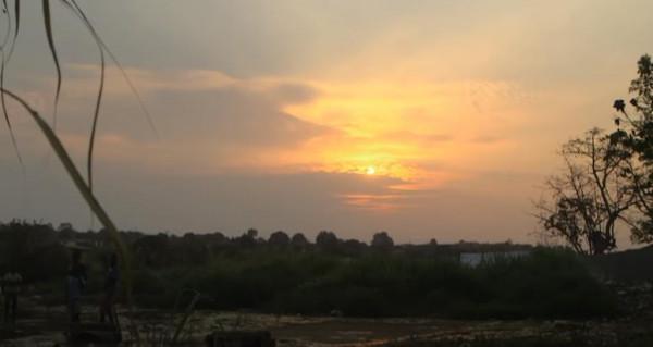 一件二手衣服漂洋過海的生存日記:你們丟棄的破舊衣物都去了哪裡? 一件二手衣服漂洋過海的生存日記:你們丟棄的破舊衣物都去了哪裡?