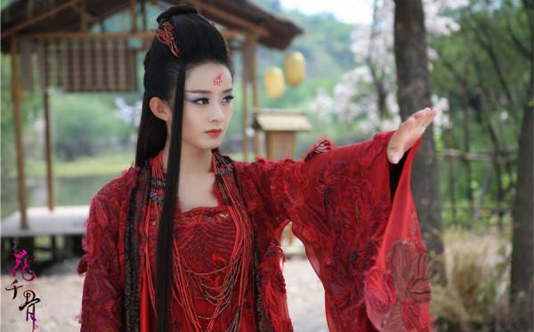 《與鳳行》選角曝光,看到男女主後,這是要重塑花千骨、陳情令? 《與鳳行》選角曝光,看到男女主後,這是要重塑花千骨、陳情令?