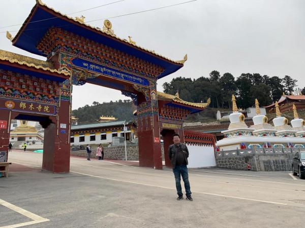 退休了,走出去,祖國的大好河山瀏覽一下享受風和自由 退休了,走出去,祖國的大好河山瀏覽一下享受風和自由