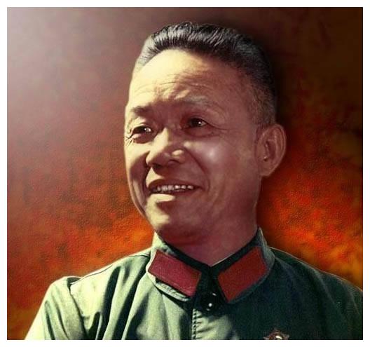 1955年,中將對兩位上將說,戰士是上將我班長才中將,這兵怎麼帶 1955年,中將對兩位上將說,戰士是上將我班長才中將,這兵怎麼帶