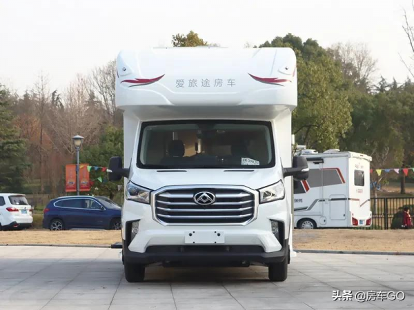 適合老兩口旅行的房車,大水電不發愁,愛旅途夕陽紅2號房車亮相 適合老兩口旅行的房車,大水電不發愁,愛旅途夕陽紅2號房車亮相