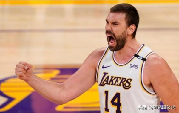 名記曝小加索爾離開湖人內幕:上賽季結束後就不太可能留隊 名記曝小加索爾離開湖人內幕:上賽季結束後就不太可能留隊