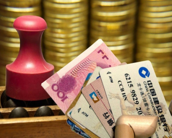 個人存取現金超5萬元，要求說明兩個事項，央行通知3月1日起實施